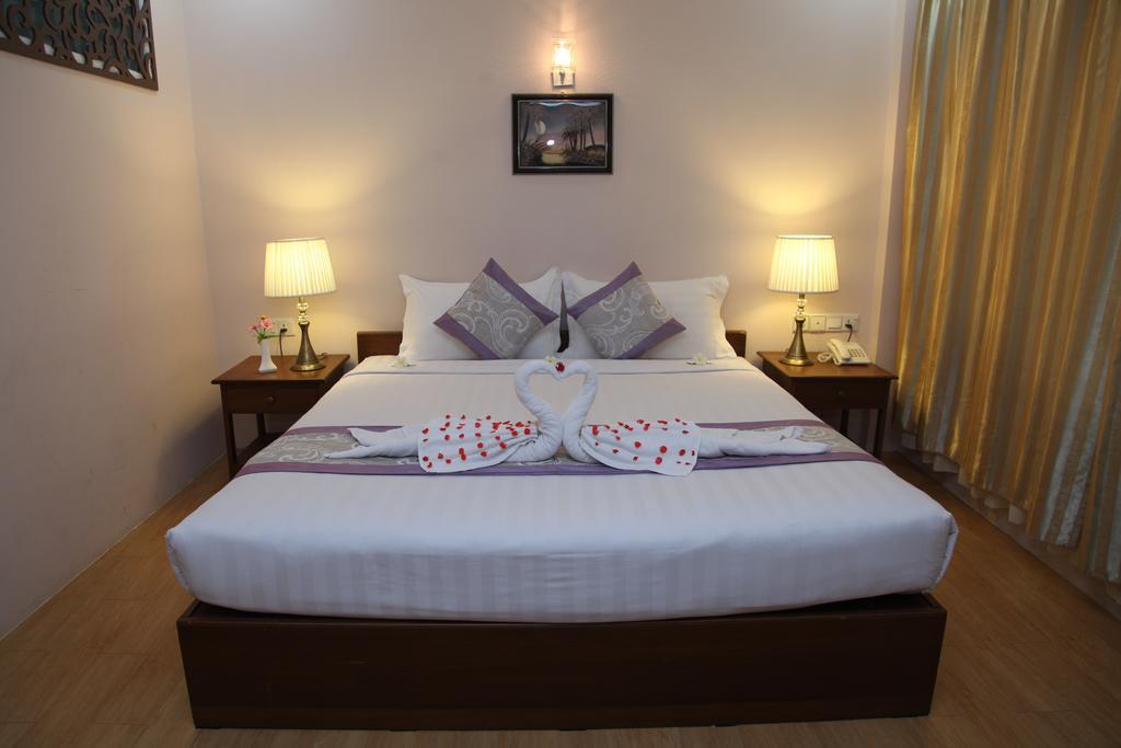 Hotel Lux Нгве-Саунг Экстерьер фото